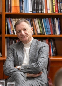 Горан Милашиновић, аутор романа