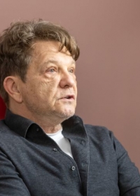 Драган Бјелогрлић, редитељ и глумац